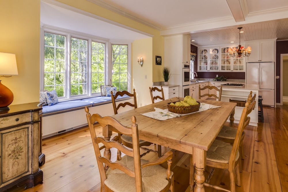 Country Kitchen