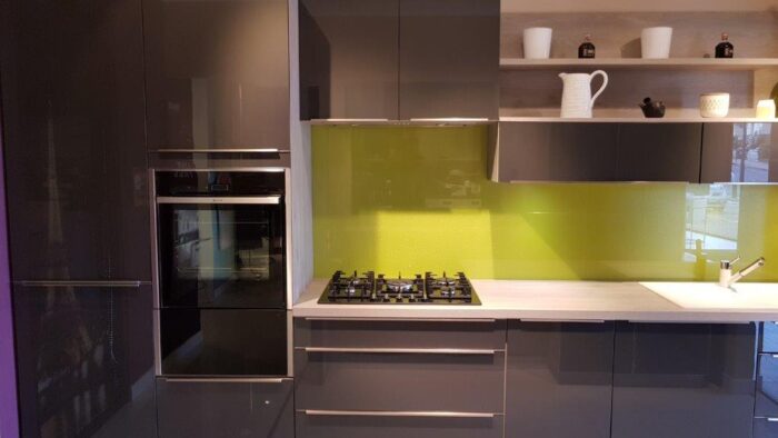 Mobalpa Melia ex display Kitchen Varnished Graphite