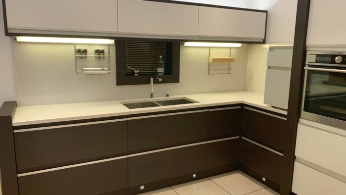 Ex Display Burbridge Neo Kitchen