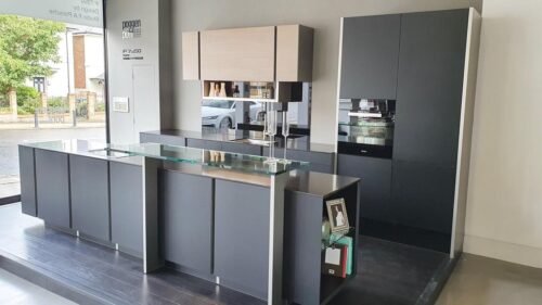 Ex Display Kitchens & Quality Used Kitchens | UsedKitchenHub