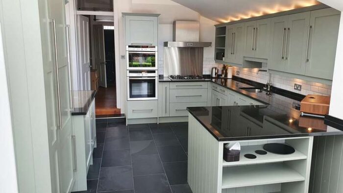 John Lewis of Hungerford W F& B Pigeon Painted Shaker Kitchen with Granite & Appliances