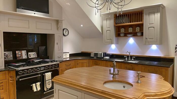 Beautiful Inframe English Oak Kitchen & Island with Granite Worktops