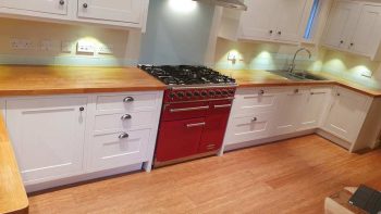 Inframe Shaker Cream Painted Wood Kitchen & Wood Worktops