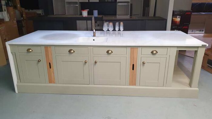 Ex Display Mat Grey Island with Silestone Worktop.