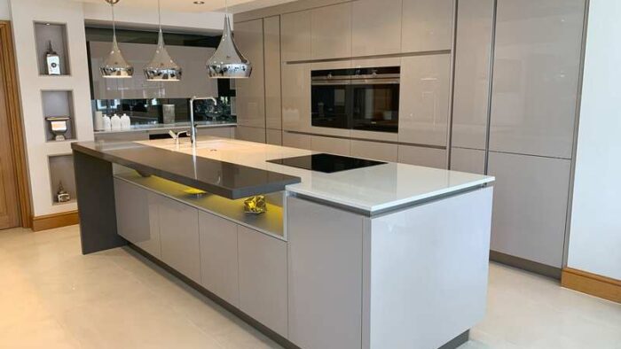 Hacker Systemat Cashmere Gloss Lacquered Champagne Kitchen & Large Island