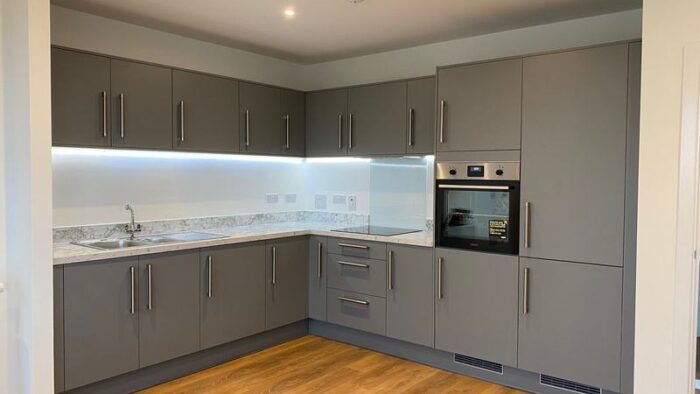 Brand New Grey Paula Rosa Manhattan Kitchen