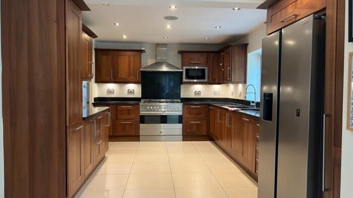 Large Bespoke Cherry Wood Door Shaker Kitchen Neff Appliances Granite Worktops