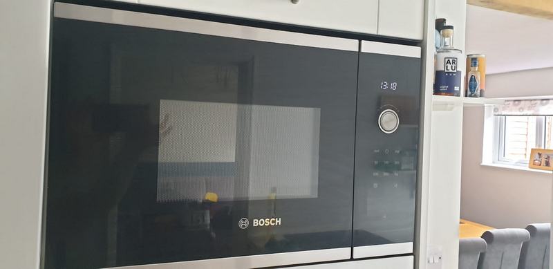 Microondas Bosch BFL520MS0, 800W