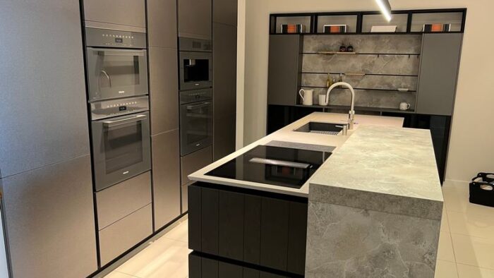 Ex Display Mobalpa Kiffa Alya Metallic Carbon Moon Stone Kitchen