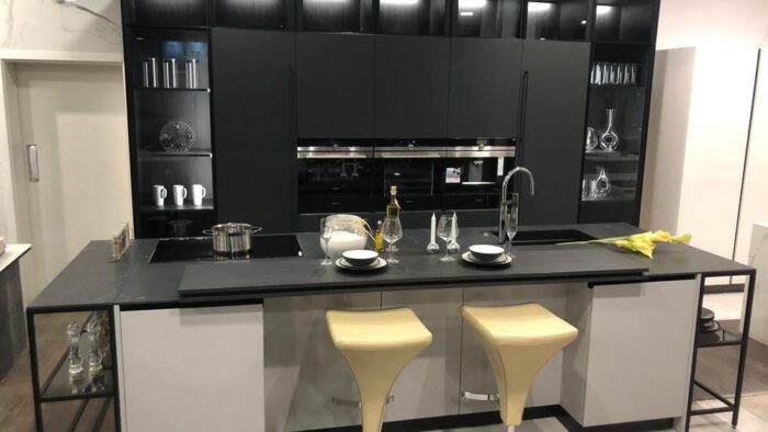 Ex Display Binova Bluna Fenix Matt Light Dark Grey Lacquered Anthracite Bilaminate Lava Oak Kitchen & Large Island