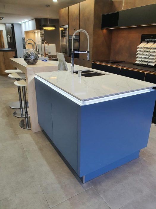 Ex Display Nolte German Pantry Blue Island & Breakfast Bar + Led ...