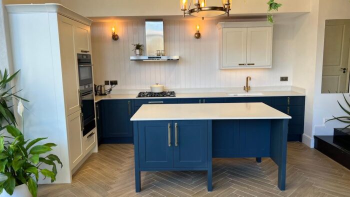 Ex Display Second Nature Hunton Harforth Blue & Porcelain Kitchen & Island