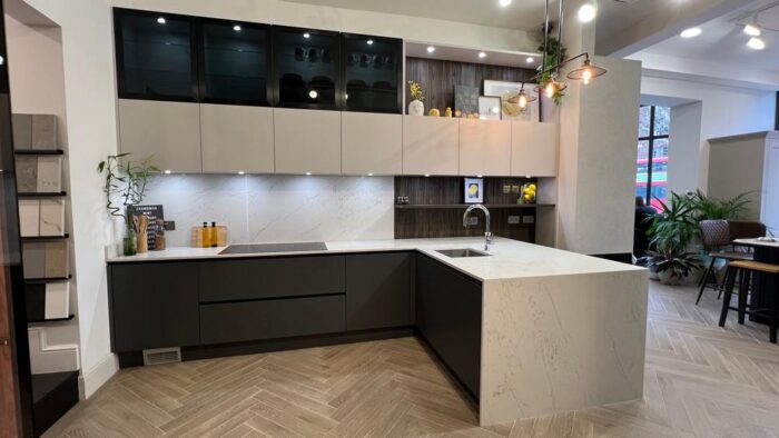 Ex display Hacker Porto Handless Graphite - Taupe Glass Kitchen