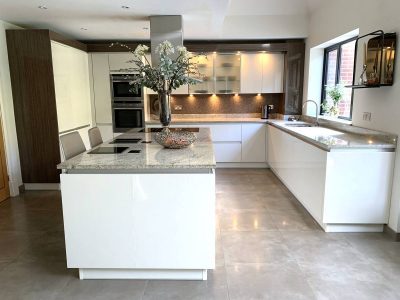 Cucina Italian Colore Pergamon White High Gloss Handless Kitchen and Island