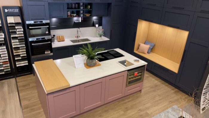 Ex Display Mobilturi Shaker Ego Blue - River Pink Handleless Rail Kitchen - 3832196