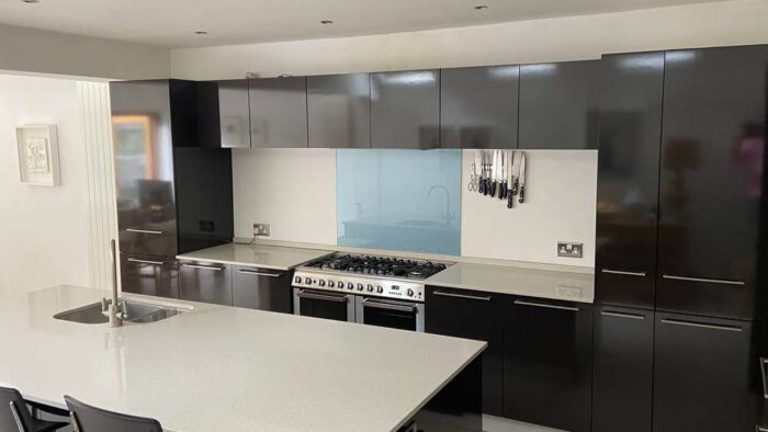 Next Line Modern Chocolate Brown - Anthracite Gloss Kitchen & Island – Hotpoint Neff Bosch Appliances – Stone Worktops