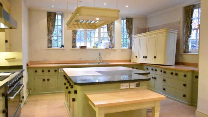 Stunning Large Mark Wilkinson Cooks Sage Green - Mustard Kitchen & Large Island & Hanging Pan Rack – Appliances – Granite & Oak Wood Worktops