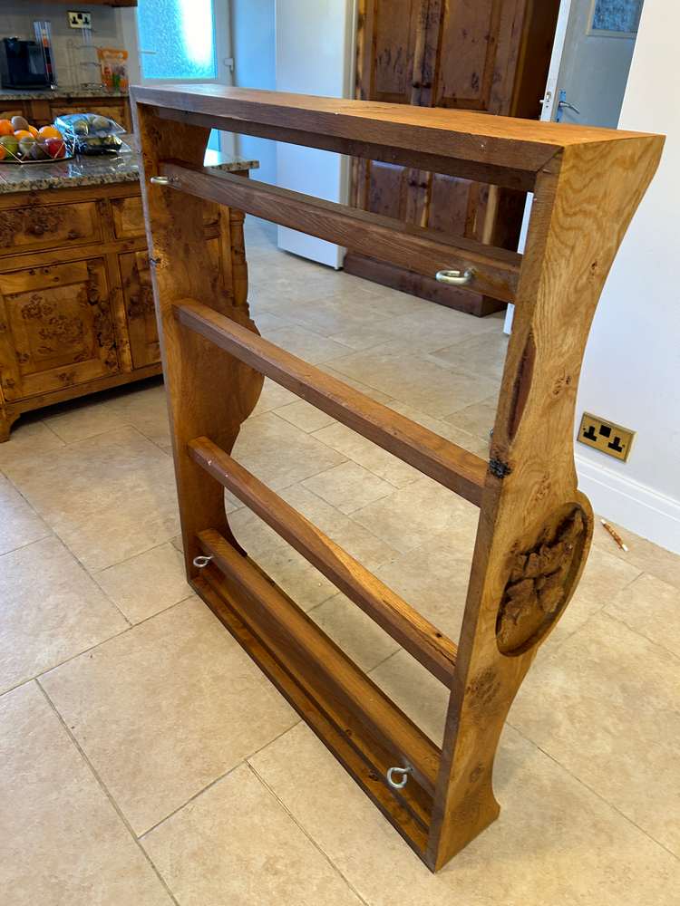 https://usedkitchenhub.com/wp-content/uploads/2023/12/Original-Pippy-Oak-Pilaster-Character-Traditional-Kitchen-Island-3832299-00015.jpg