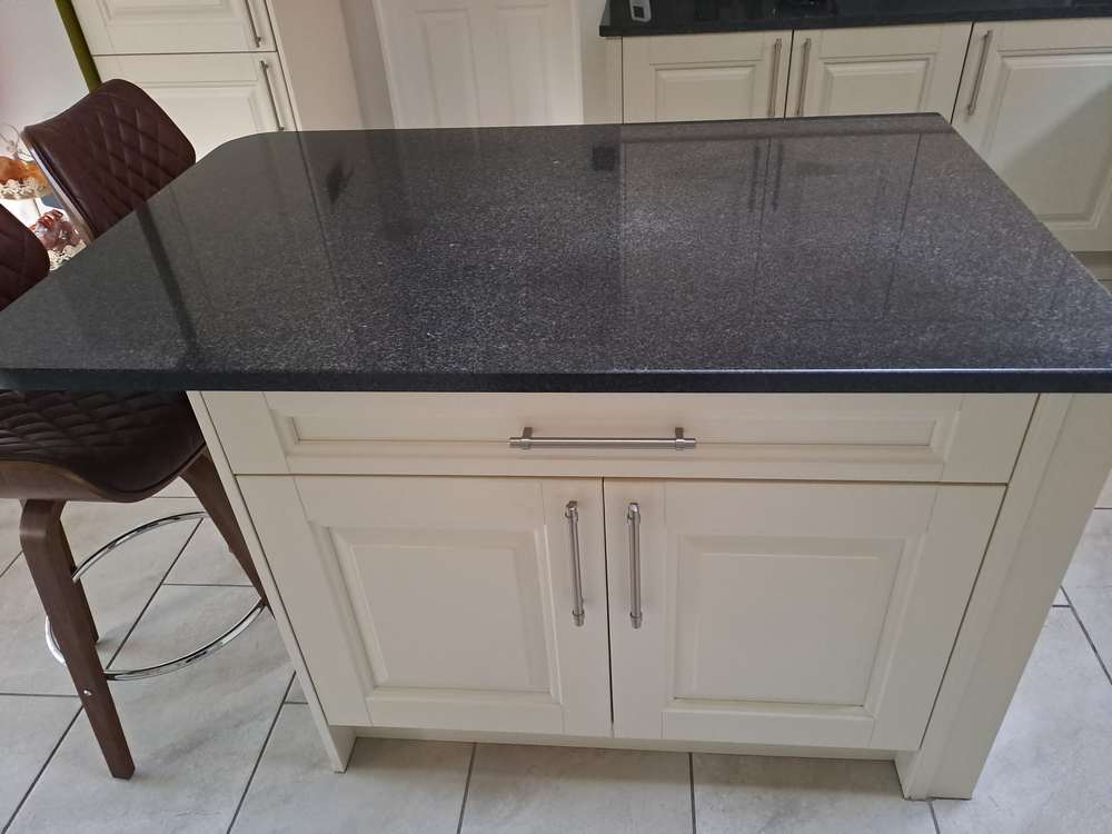 Bespoke White Shaker Kitchen & Island & Black Granite Worktops - 3832349