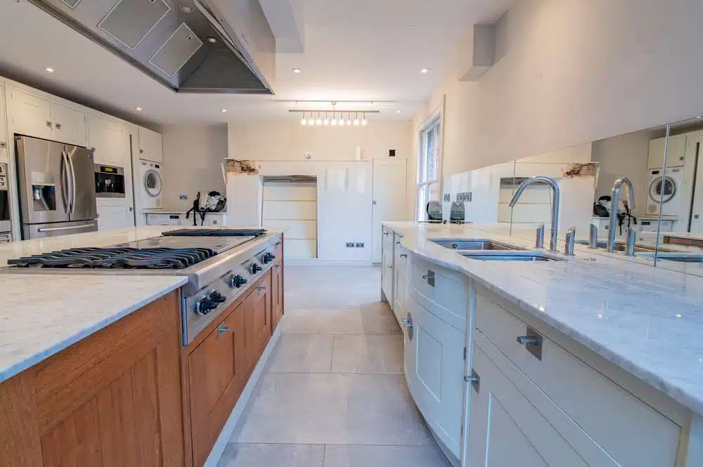 Smallbone of Devizes Luxury Modern Eggshell White + Walnut Carcass Kitchen & Large Island – Wolf Miele Smallbone Appliances - Grey Marble effect Granite Worktops