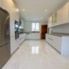 Under 2 Year Old Schmidt Modern Off-White Matt Kitchen – Fisher & Paykel Siemens Zanussi Bosch Appliances – Granite Worktops