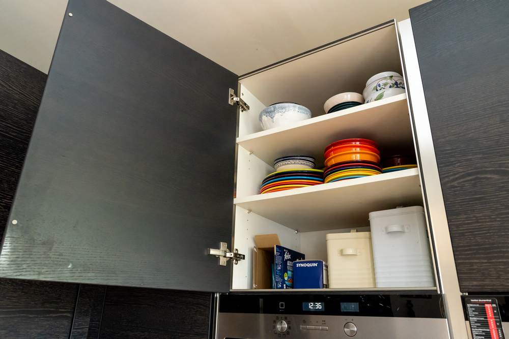 Brandt Graphite Grey Handleless Kitchen + Peninsular inc Breakfast