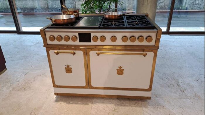 Ex Display Officine Gullo Fiorentina Semi Professional 120 CM Burnished Brass Trim Tailor Made Island Cooking Range