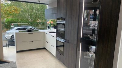 Ex Display Rotpunkt Zerox Cashmere – Sherwood Park Carbon Carcass Kitchen