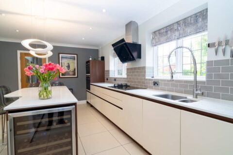 Ex Display and Used Kitchens for Sale - Used Kitchen Hub