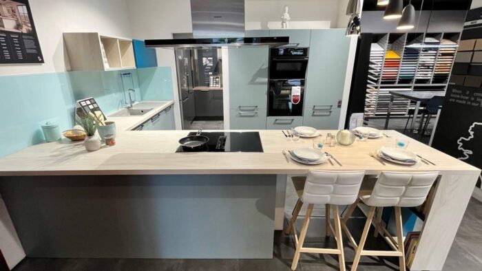 Ex Display Schmidt Arcos Green Tea - Slow Wood Kitchen & Peninsular – Neff Siemens Appliances – Schmidt Slow Wood Laminate Worktops