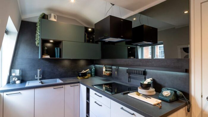 Ex Display Hacker Concept Taupe Gloss Azure Comet Putty Concrete Back Kitchen – Blaupunkt Appliances - Putty Concrete Black 40mm Laminate Worktop