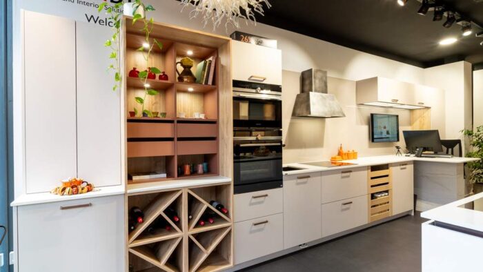 Ex Display Schmidt Arcos Vision - Vintage Oak - Coral Matt Lacquered Copper Kitchen – Siemens Blanco Appliances - Cosentino Dekton Neural Worktops