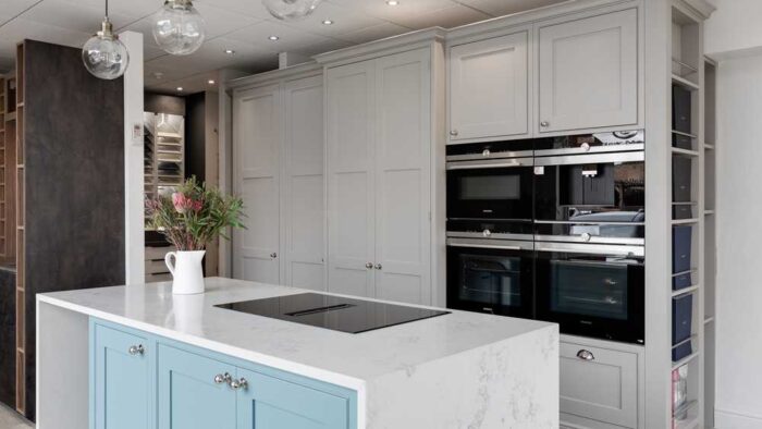 Ex Display Mereway Signature Smooth Painted Inframe Pebble Grey Kitchen & Double Butler Pantry with Teal Mist Island - Polished Nickel Shell And Knob Handles