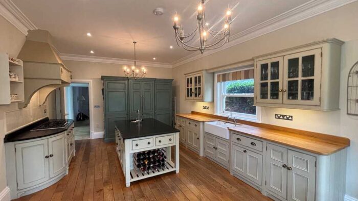 Bespoke Christopher Peters Cream & Duck Egg Blue Inframe Dove Tail Joint Kitchen with Island – Neff Appliances – Granite & Wooden Worktops - 3833089