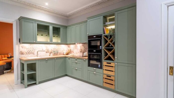 Ex Display Schuller Newport Sage Green Shaker Kitchen – Neff Appliances - Schuller Natural Wild Oak Laminate Worktops - 3833096 