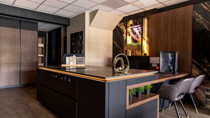 Ex Display Nobilia Easy Touch & Riva Walnut & Graphite Kitchen with Island – Bora Siemens Appliances – Sofia Cuprum Neolith Sintered Stone - 3833138