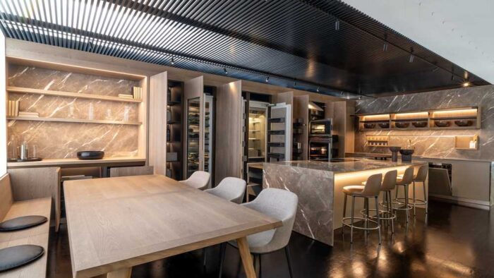 Luxury Ex Display Arclinea Thea Fossil Oak Kitchen with Island and Scullery Kitchen - Gaggenau Appliances – Marmo Grigio Collem.Opa.Marble Top and Splash back