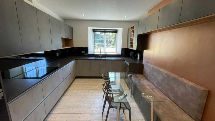 Modern Slab Graphite Grey & Taupe Kitchen - Siemens Liebherr Appliances – Granite Worktops - 3833121