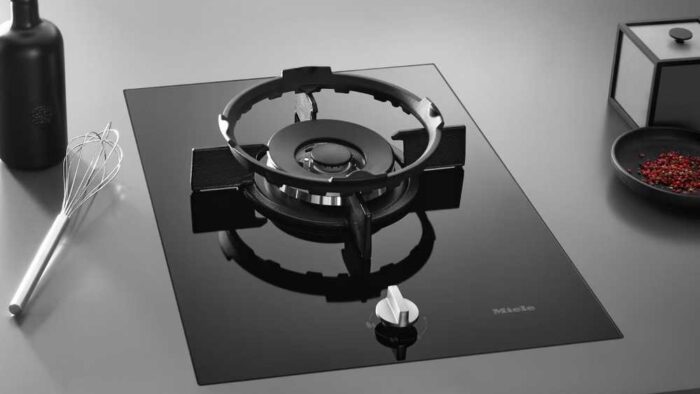 New Boxed Miele CS 7101-1 FL Black with a dual wok burner -